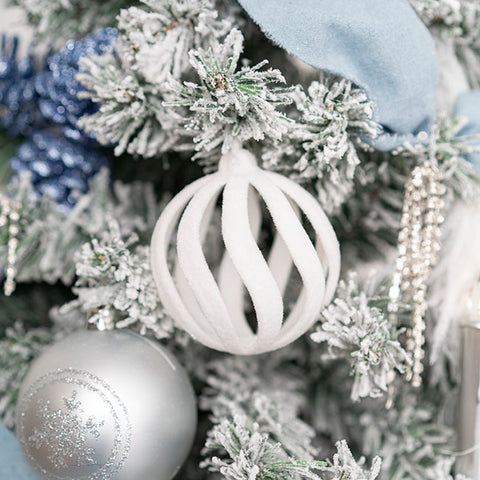 Hamptons Style Christmas 2024