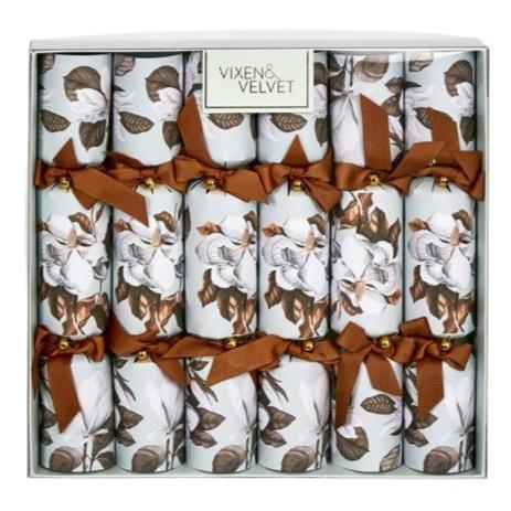 Otono Magnolia Christmas Crackers