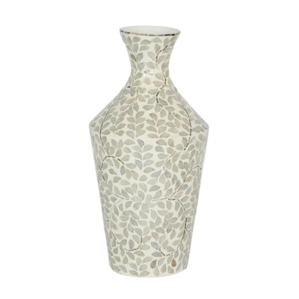 White sculptural Autumn Vase Small made from paper powder and capiz, measuring 25x25x50cm.