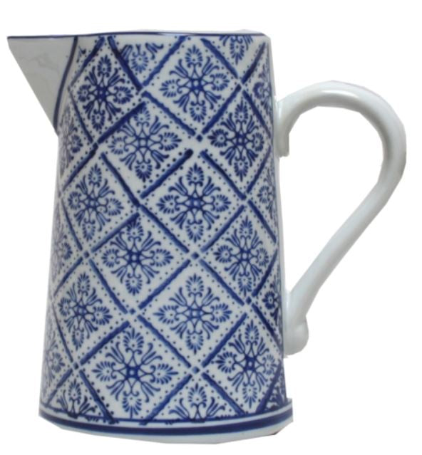 Ming Jug 20cm