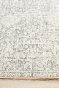 Isla White/Silver Runner