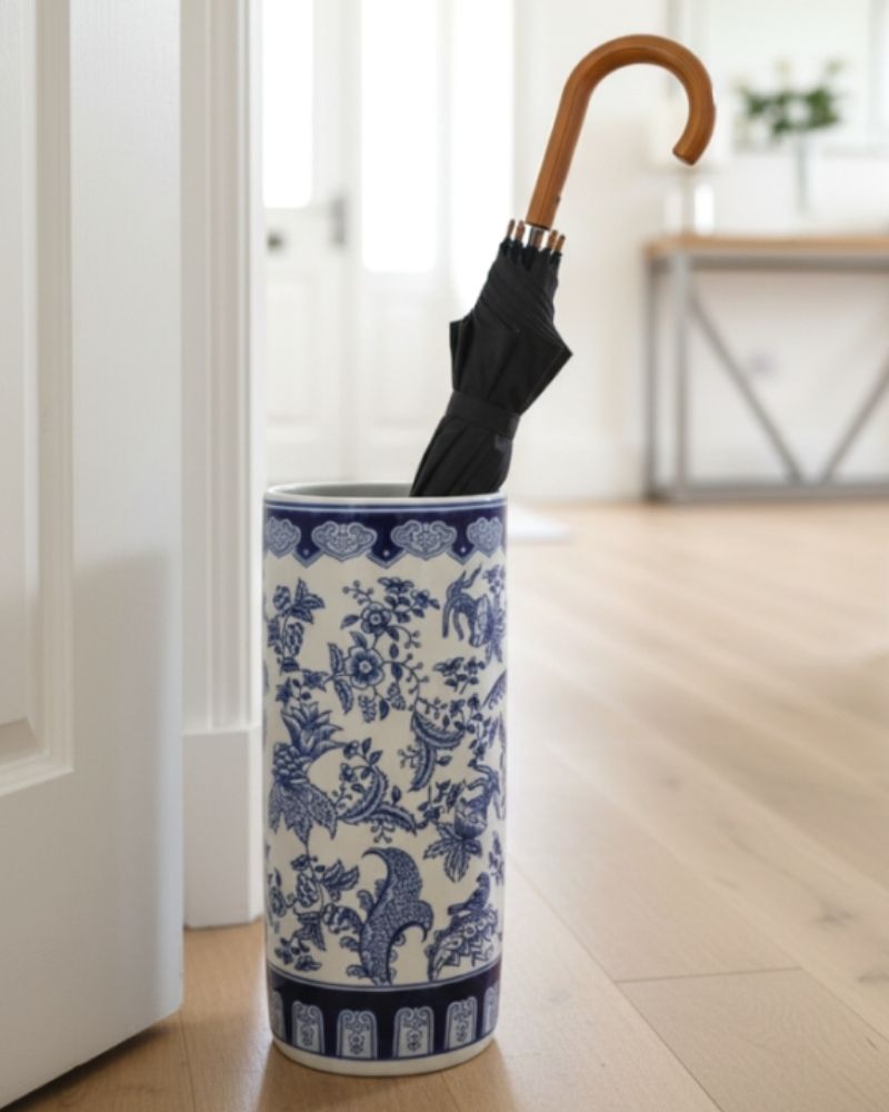 How to Style a Hamptons Entryway with Blue and White Ceramics
