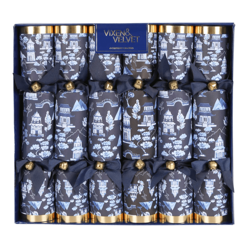 chinoiserie temple crackers set blue and gold decorative table styling hamptons style entertaining