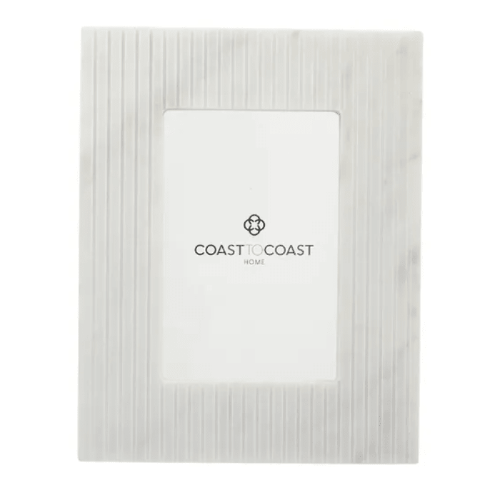 Fonte Marble Frame 4 x 6 inch white marble photo frame with ribbed detailing