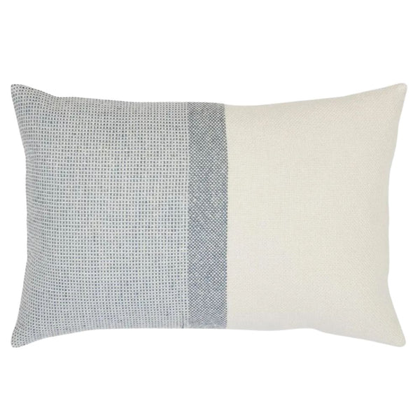 Highland Cushion Blue/White 40x60cm