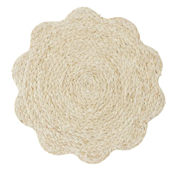 Sonny Husk placemat woven from natural cornhusk with soft scalloped edge
