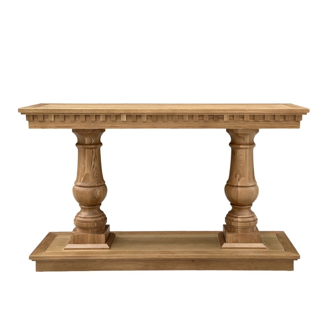 Stylish open-frame statement furniture with an airy design for Hamptons-style interiors.
