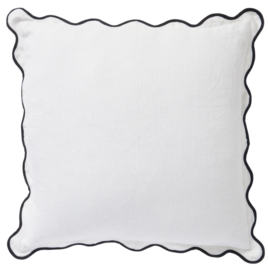 Linen Scallop Blanc Cushion