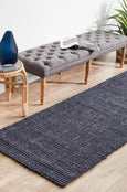 Layla Navy Runner